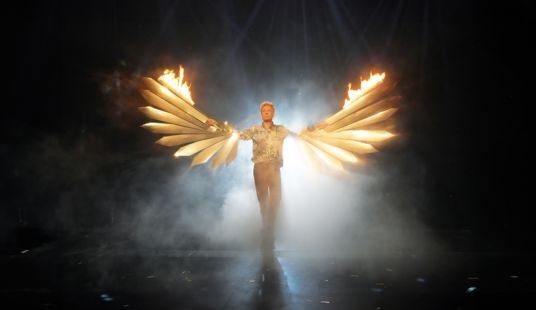 DIE NEUE ILLUSIONSSHOW „WINGS“ VON PETER MARVEY